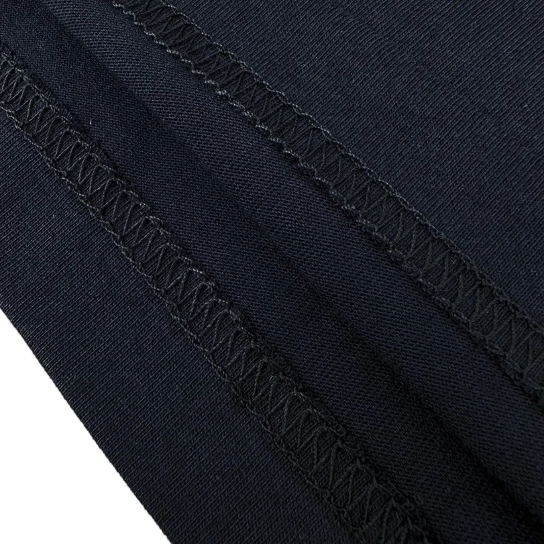 Acne Studios Logo Embroidered Long Sleeve (Blue) The fabric is made of custom organic cotton knitted with foggy clouds. It is delicate and soft, comfortable and skin-friendly. The color is dark navy blue. It condenses the tranquility and depth of the deep sea twilight. Retro calmness has a natural sense of coolness and luxury. The Acne Studios embroidered logo in White handwriting on the chest is like the finishing touch. It is low-key and engraved with the brand genes. It shows high-level recognition in silent places. Wear it with the Series suit. The top and bottom echo each other to form a luxurious and elegant system. It interprets the unique Nordic elegant mood. It uses imported machine embroidery technology and uses advanced computer control systems and precision mechanical components to realize the Acne Studios logo work. It has high precision. The lines are smooth and delicate. The fabrics have been fermented and washed. It has a better hand feel and texture. It is not easy to deform, not easy to shrink, not easy to fade, and maintains long-term beauty. Size:S-M-L-XL